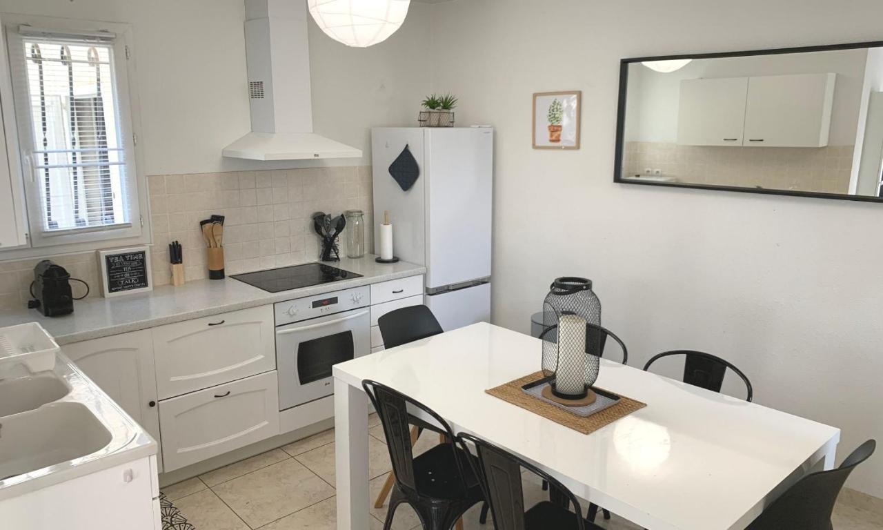 Maison T4 -Jardin+ Parking+ Clim -Proche Remparts Эг-Морт Экстерьер фото